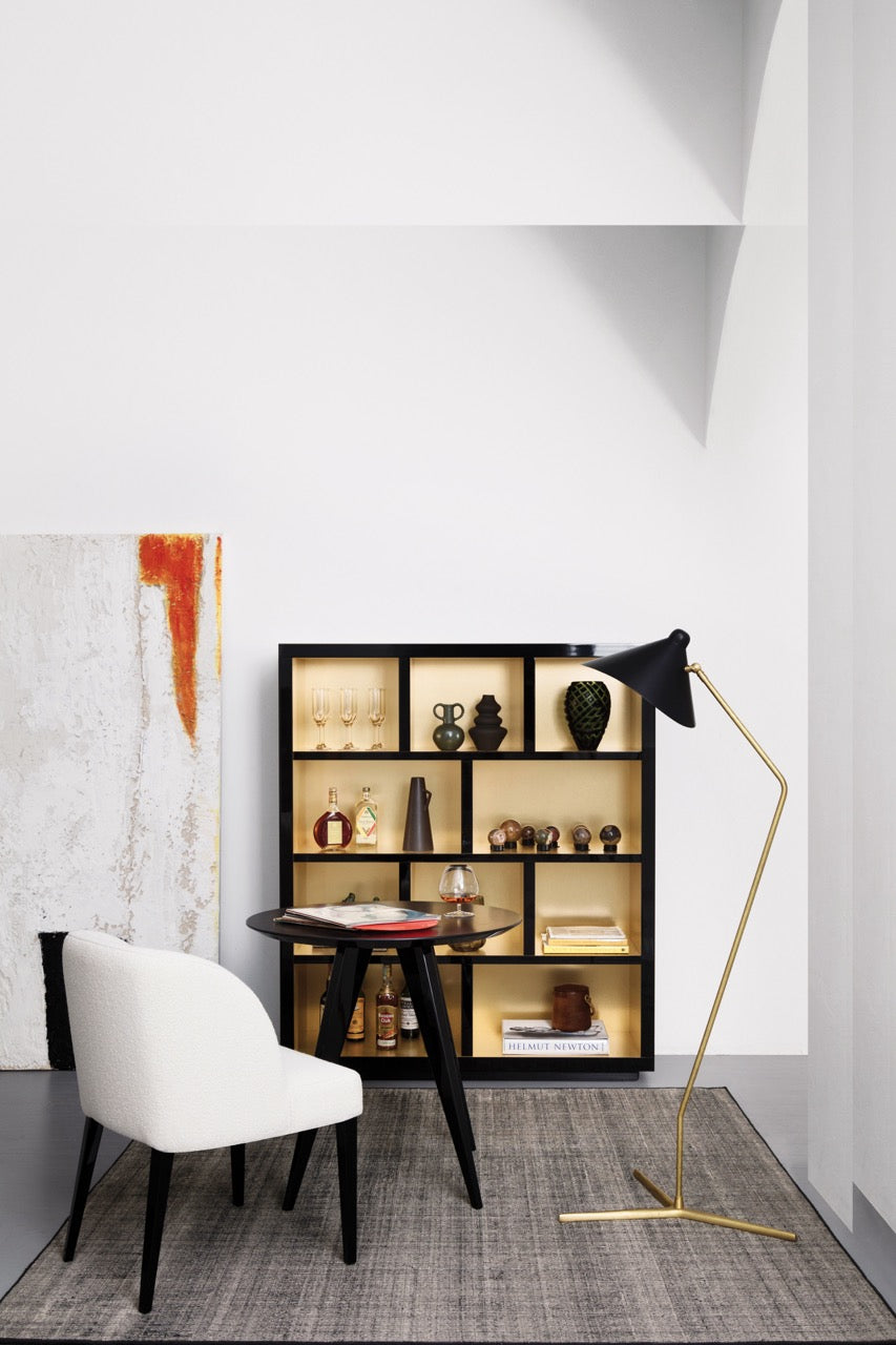 HEGE_MEDIA_bookcase_COLETTE_dinner_chair_PAUL_dinner_table_-_DOM_Edizioni_1_-_dimensioni_grandi.jpeg
